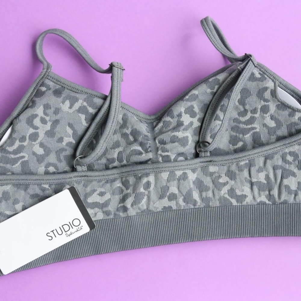 Splendid Gray Patterned Bra - Picture 2 of 4